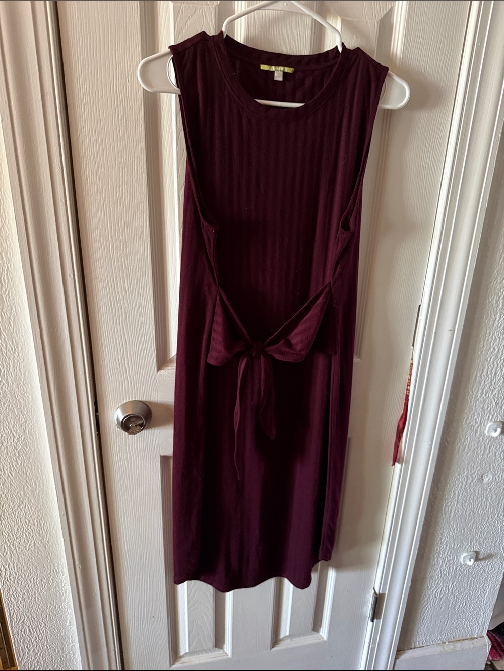 Gianni Bini Sleeveless Tie-Front Midi Dress in Burgundy